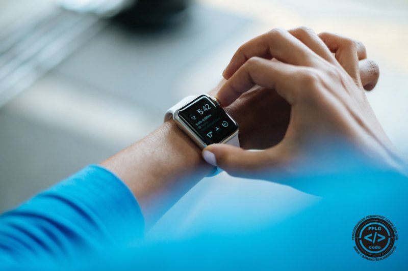 Revolusi IoT di Dunia Kesehatan: Dari Wearable Gaul ke Telemedicine Juara!