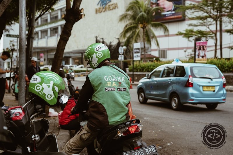 Jawaban untuk: Apa saja profesi dibidang IT yang banyak dibutuhka...