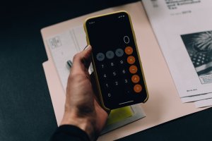 Auto Cuan & Anti Utang: Jurus Ampuh Atur Keuangan Pribadi Pakai Mindset Data MongoDB