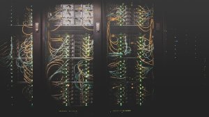 Masa Depan Keamanan Siber: Edge Computing dalam Infrastruktur Hosting yang Lebih Sat-Set