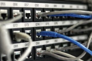 Ngulik Tuntas Sistem Routing dan Controller di CodeIgniter: Bikin Aplikasi Anti Nyasar!