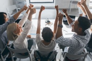Dari Ide Nggak Kaleng-kaleng ke Platform Global: Ngulik Rahasia Inovasi di Balik Kesuksesan GitHub