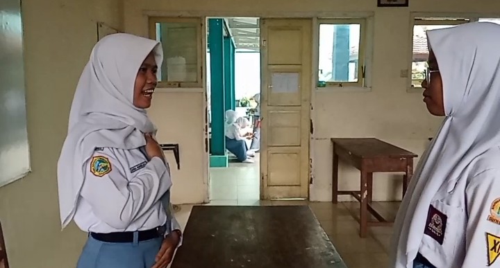 Pelayanan tamu pergantian kartu anggota
