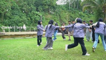 LIHAT KEBUNKU || cover audio