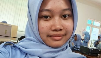 Public Speaking Arina Nur rohmah