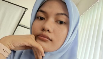 PUBLIC SPEAKING PEMBAWA BERITA KMP 7