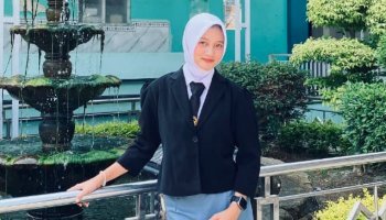 Resume Nayla Amira Dhia A._ XII AK 1