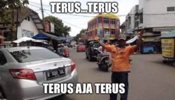 Speaking Bahasa Inggris Charisma Angel