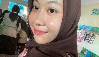 TUGAS 1 PUBLIK SPEAKING XI MPLB 1